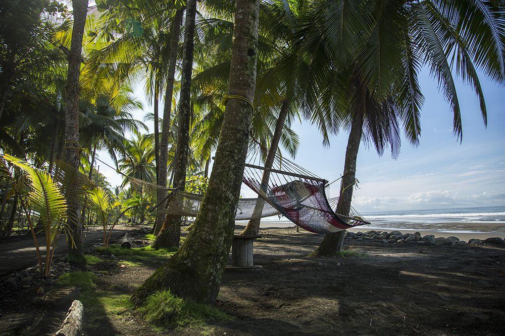Clandestino Beach Resort Parrita Buitenkant foto