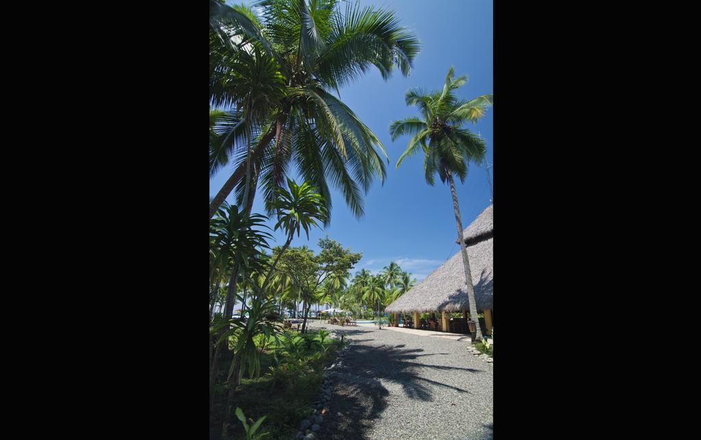 Clandestino Beach Resort Parrita Buitenkant foto