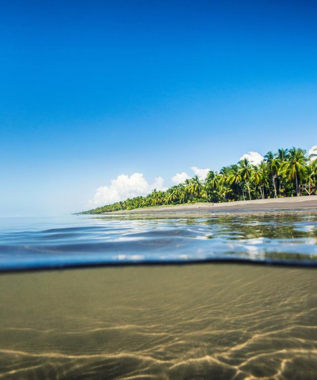 Clandestino Beach Resort Parrita Buitenkant foto