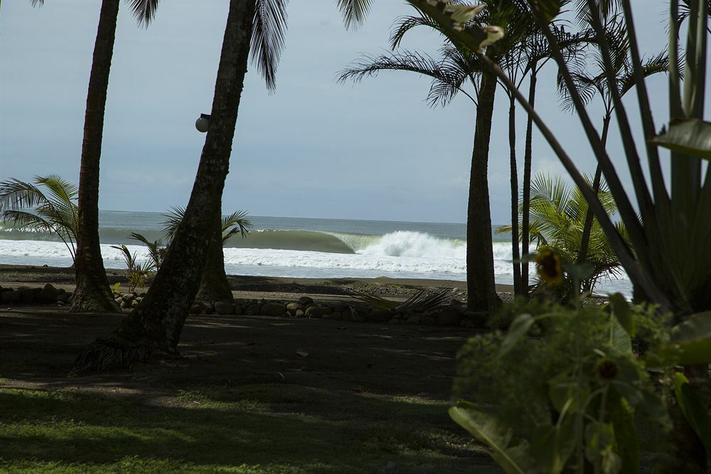 Clandestino Beach Resort Parrita Buitenkant foto